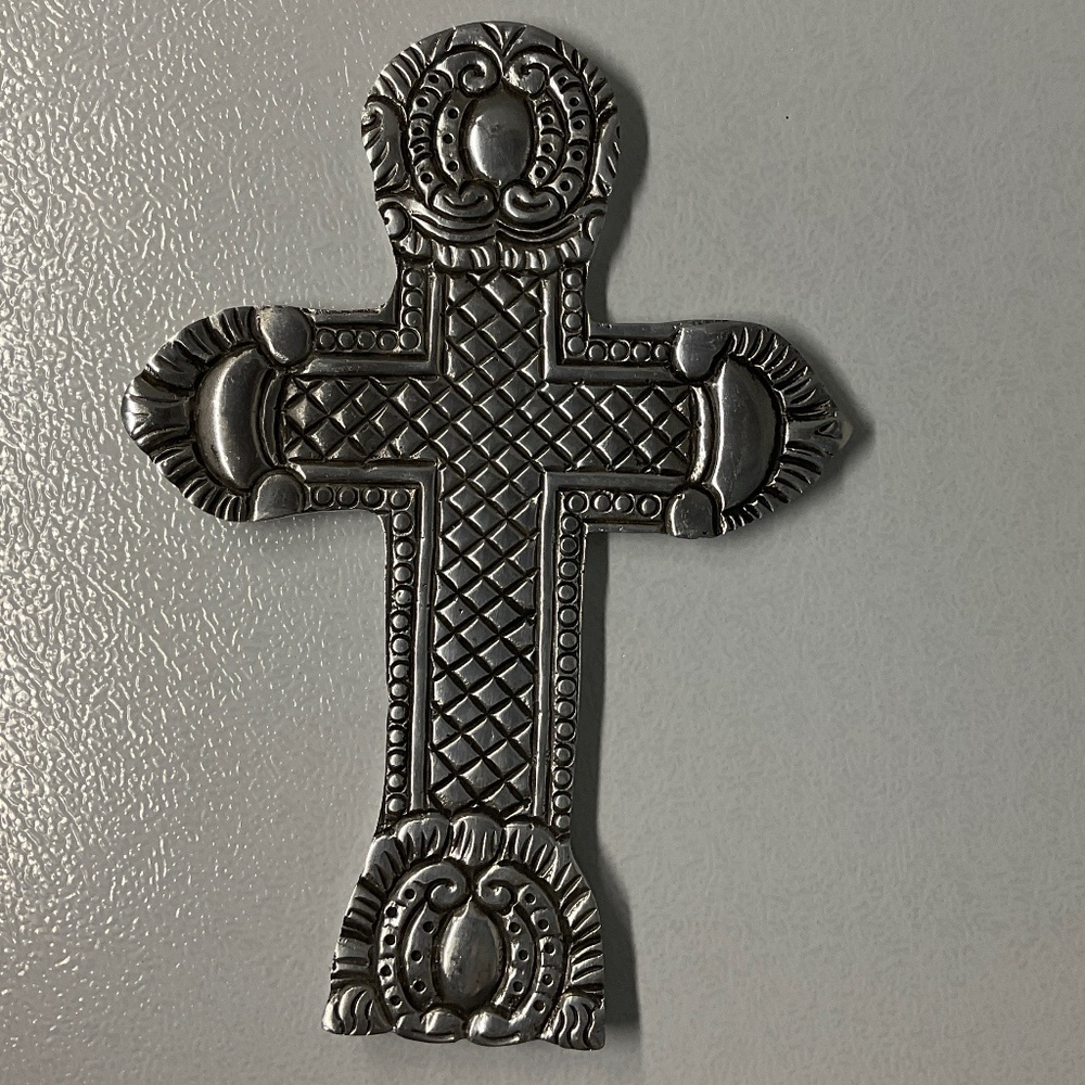 Aluminum Cross  A La Carte